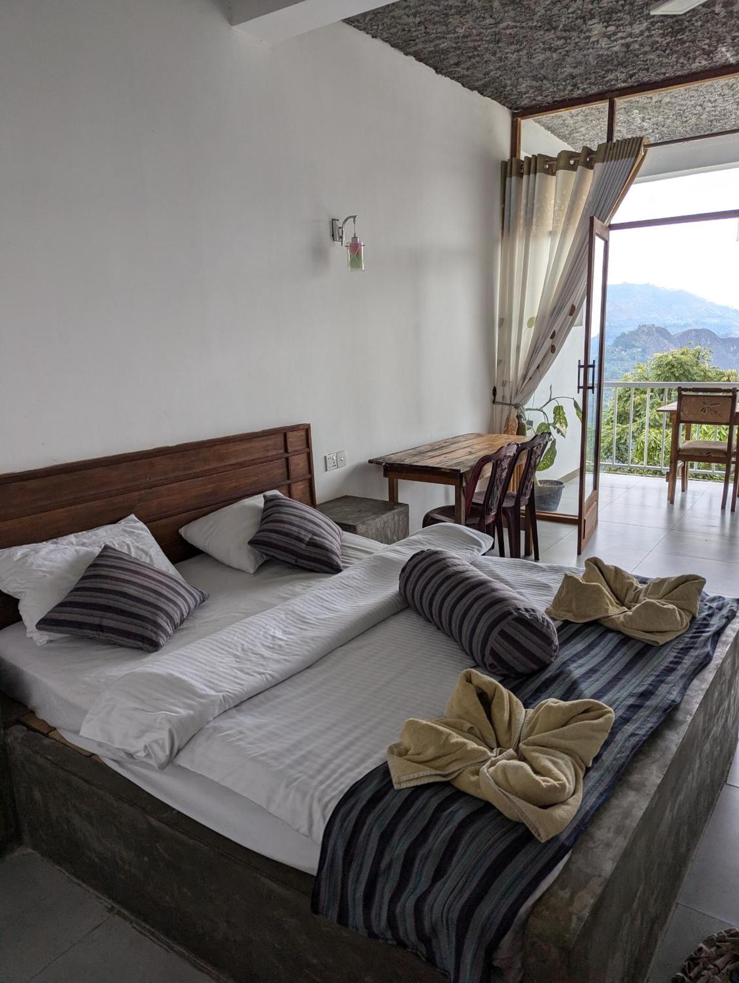 Rock Paradise Homestay เอลลา ภายนอก รูปภาพ